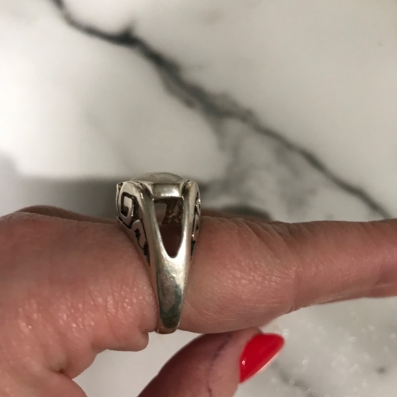 Barse Silver Plated Mother of Pearl Ring - Picture 3 of 5